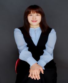 李琼